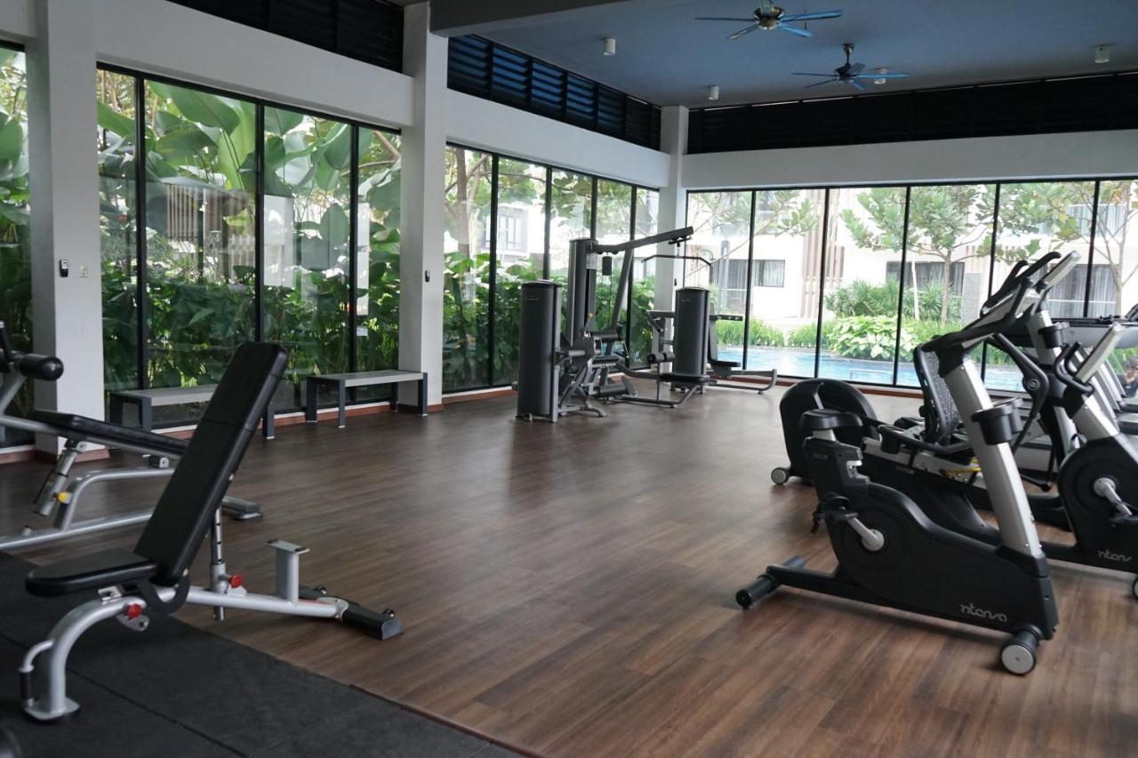 Friends & Family Apartment At Midhill Genting 8Pax Free Wifi Genting Highlands Buitenkant foto