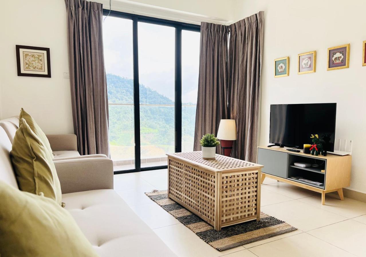 Friends & Family Apartment At Midhill Genting 8Pax Free Wifi Genting Highlands Buitenkant foto